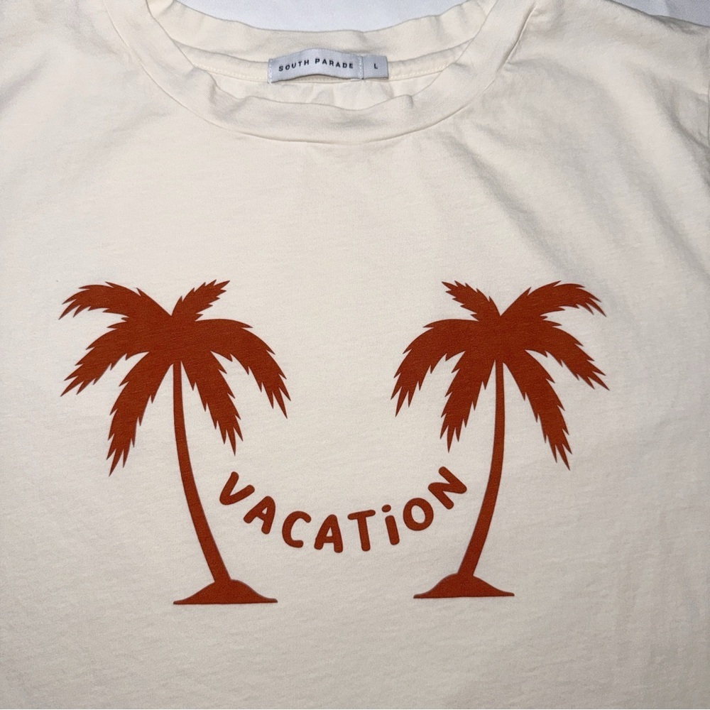 SOUTH PARADE Lola Round Neck Vacation Palm Off White Short Sleeve Tee Size L - Picture 4 of 8